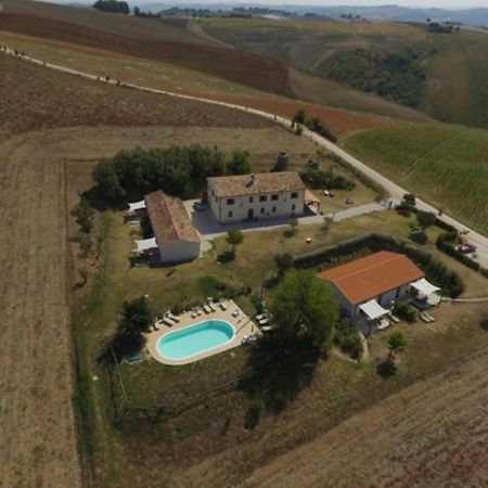 Rustico Del Bozzo Vendégház Castelleone di Suasa Kültér fotó